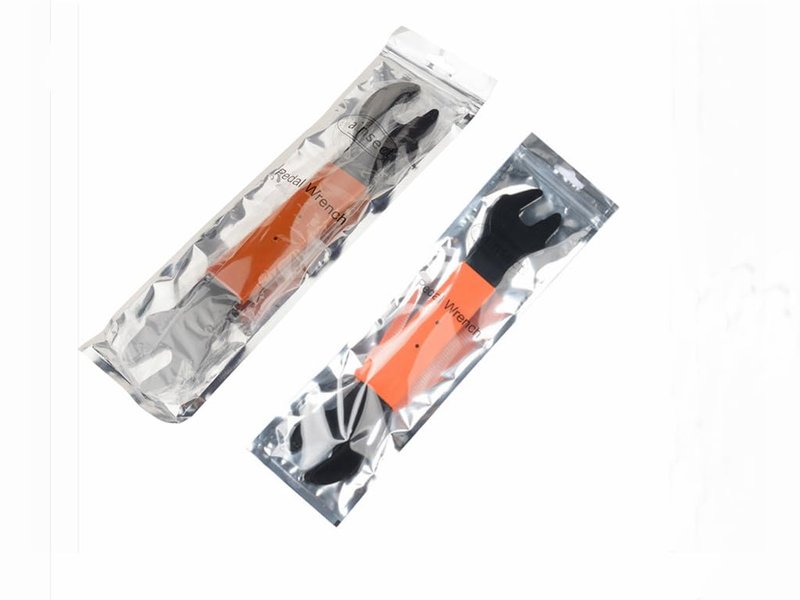 Pedal Wrench Double Sided Bicycle Pedal Removal 15/16/17mm Bike Spanner Home Mechanic Pedal Repair Tool Comfortable Grip Energy-saving Cycling Crank for Biking Maintenance Repair Orange & Red