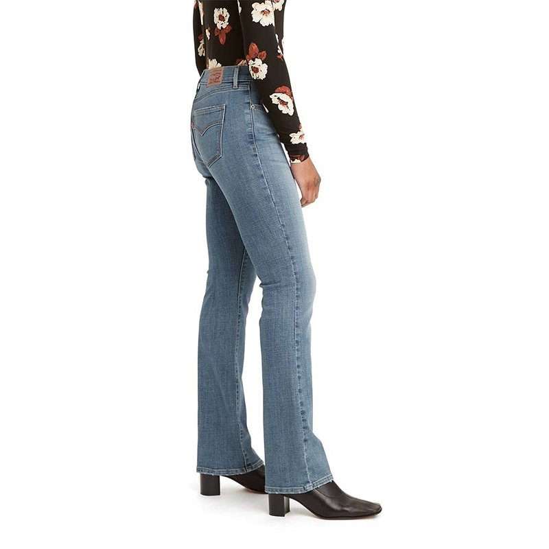 Levi's Women's Vintage Classic Bootcut Jeans, Stay Put, 30 Regular