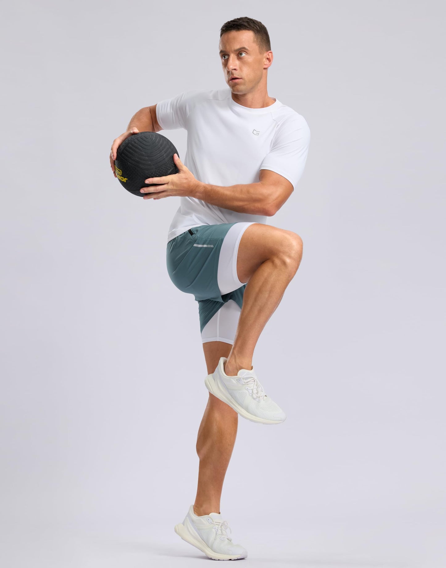 G Gradual Men's Athletic Workout T-Shirts Moisture Wicking Cooling Running Shirts Short Sleeve Performance Tee for Gym Tennis(White,S)
