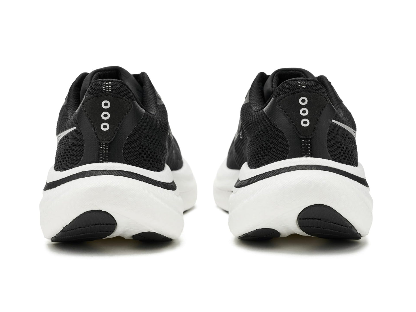 Saucony Women's Ride 19 Sneaker, Black/Silver, 8.5