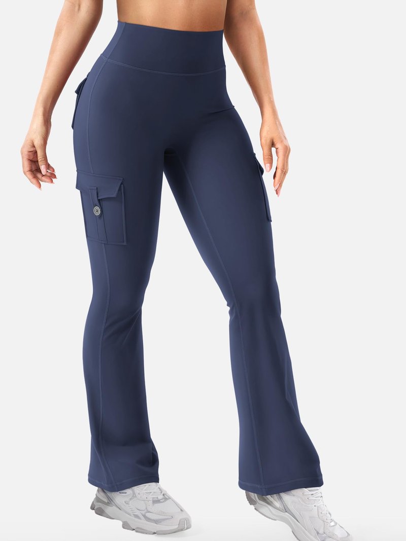 YEOREO CoreFlex Women Workout Flare Leggings with Pockets Scrunch Cargo Gym Yoga Leggings Navy M