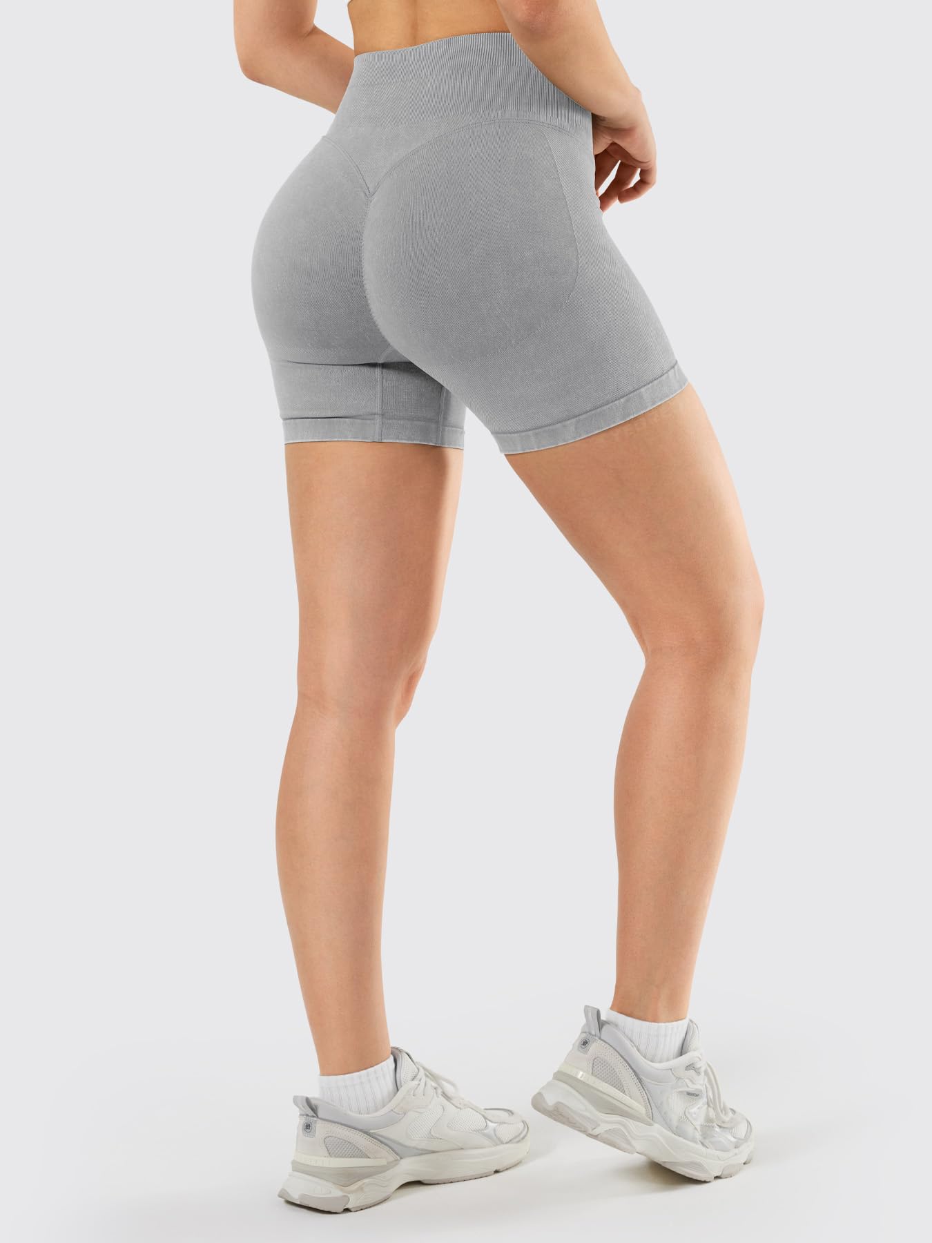 YEOREO Women's Workout Gym Shorts 4.5" Colinne Butt Lifting Hidden Scrunch Seamless Impact Booty Biker Shorts Light Gray