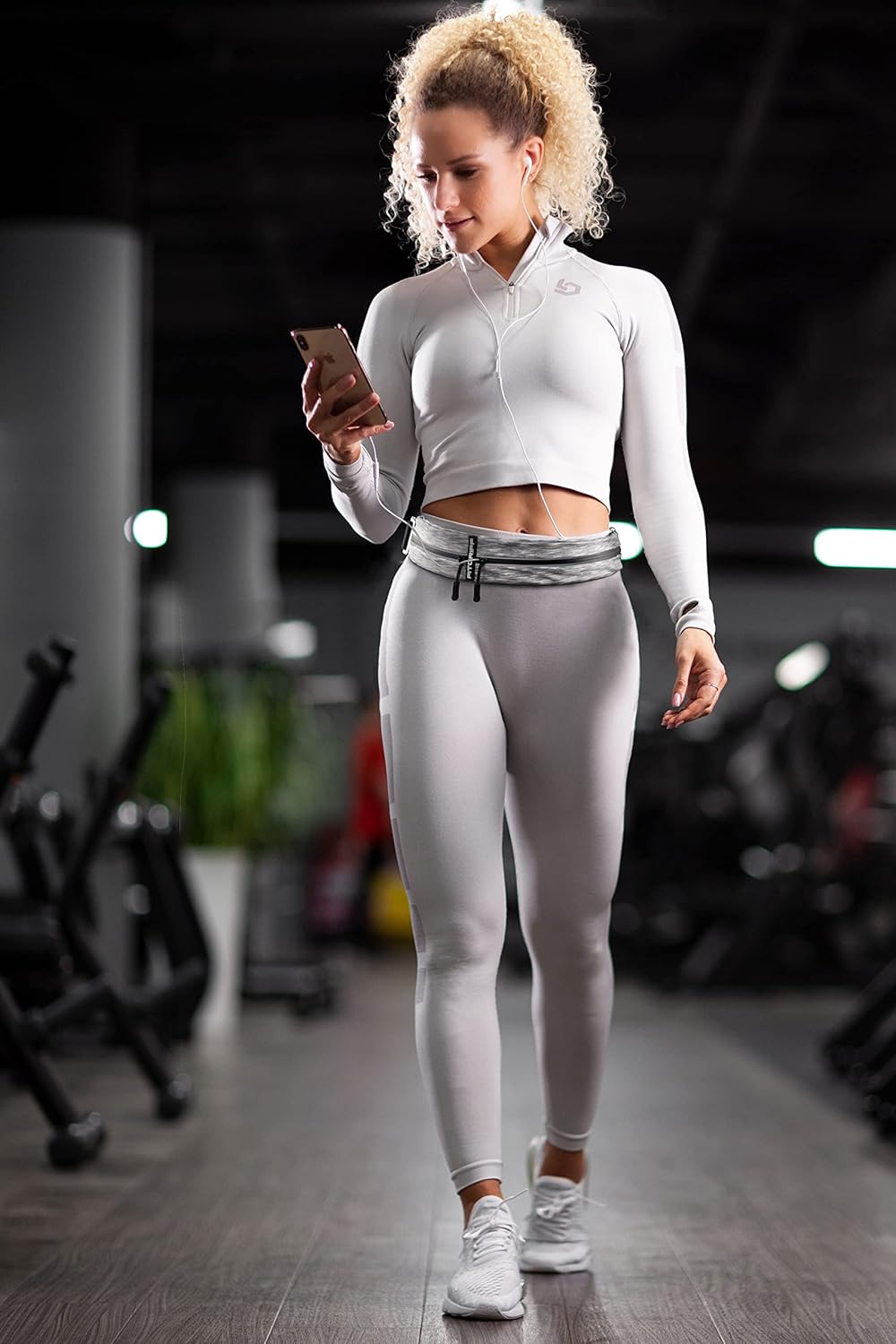 Fitgriff® Running Belt - Secure Jogging Pouch for Phone & Essentials | Adjustable for All Cell Phones