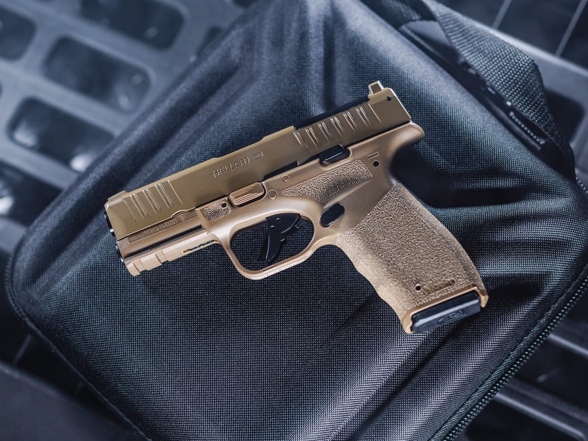 Springfield Armory Hellcat Pro CO2 BB Pistol air Pistol (Flat Dark Earth)