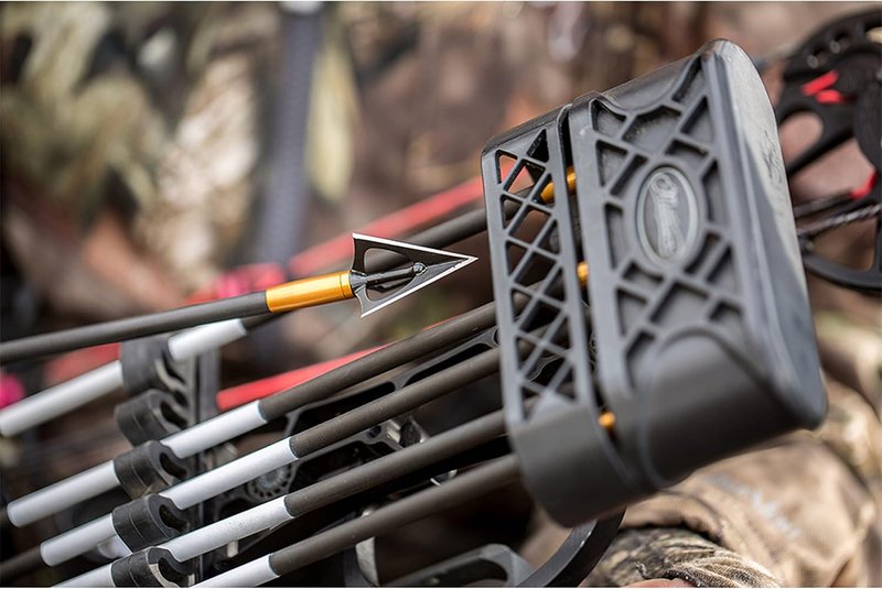 NAP Hellrazor Broadhead Set - Solid Steel Fixed Blade for Big Game Hunting | 3 Pieces
