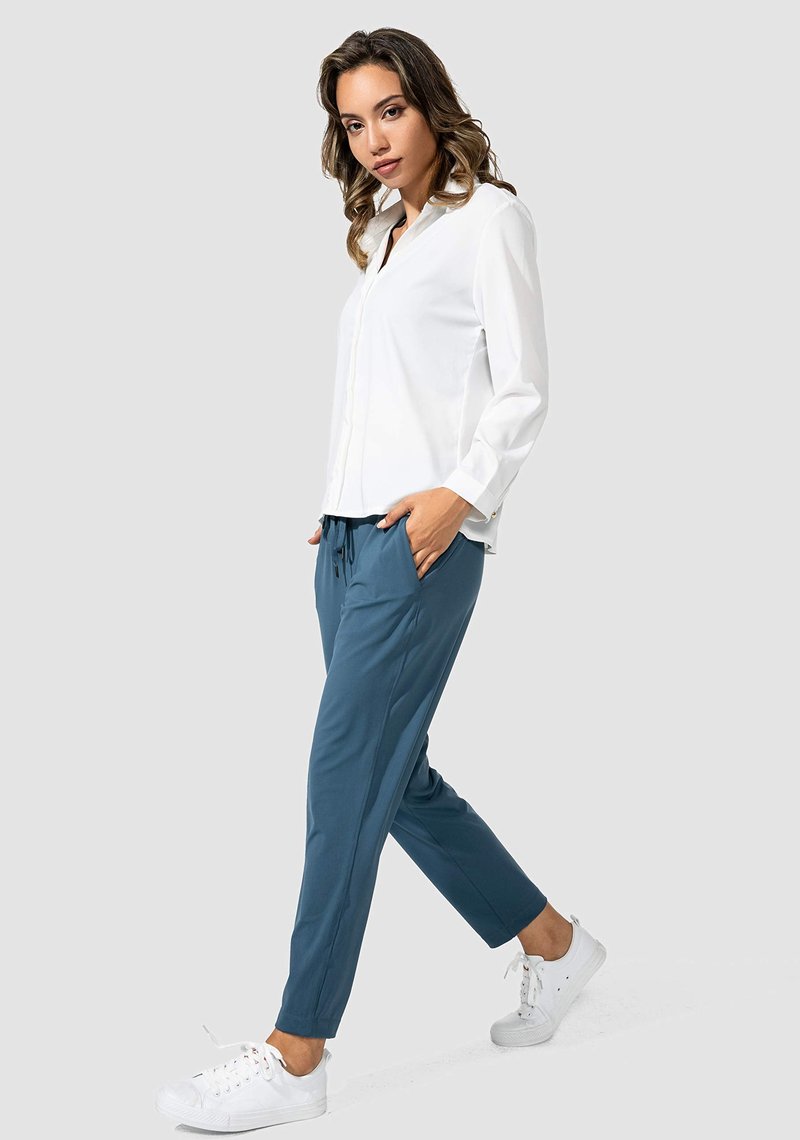 G Gradual Women's Pants with Deep Pockets 7/8 Stretch Sweatpants for Women Athletic, Golf, Lounge, Work (Indigo, Medium)
