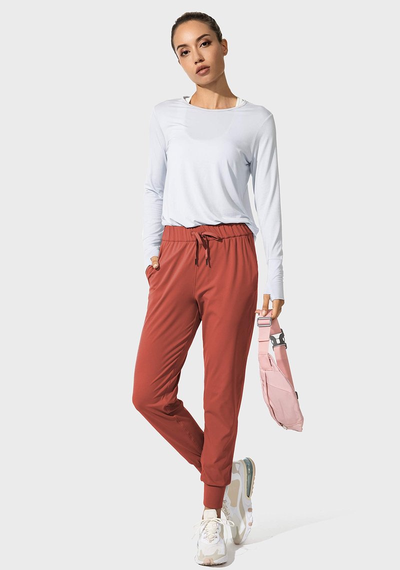 SANTINY Women's Joggers Pants Pockets Drawstring Running Sweatpants for Women Lounge Workout Jogging(Savannah Red_S)
