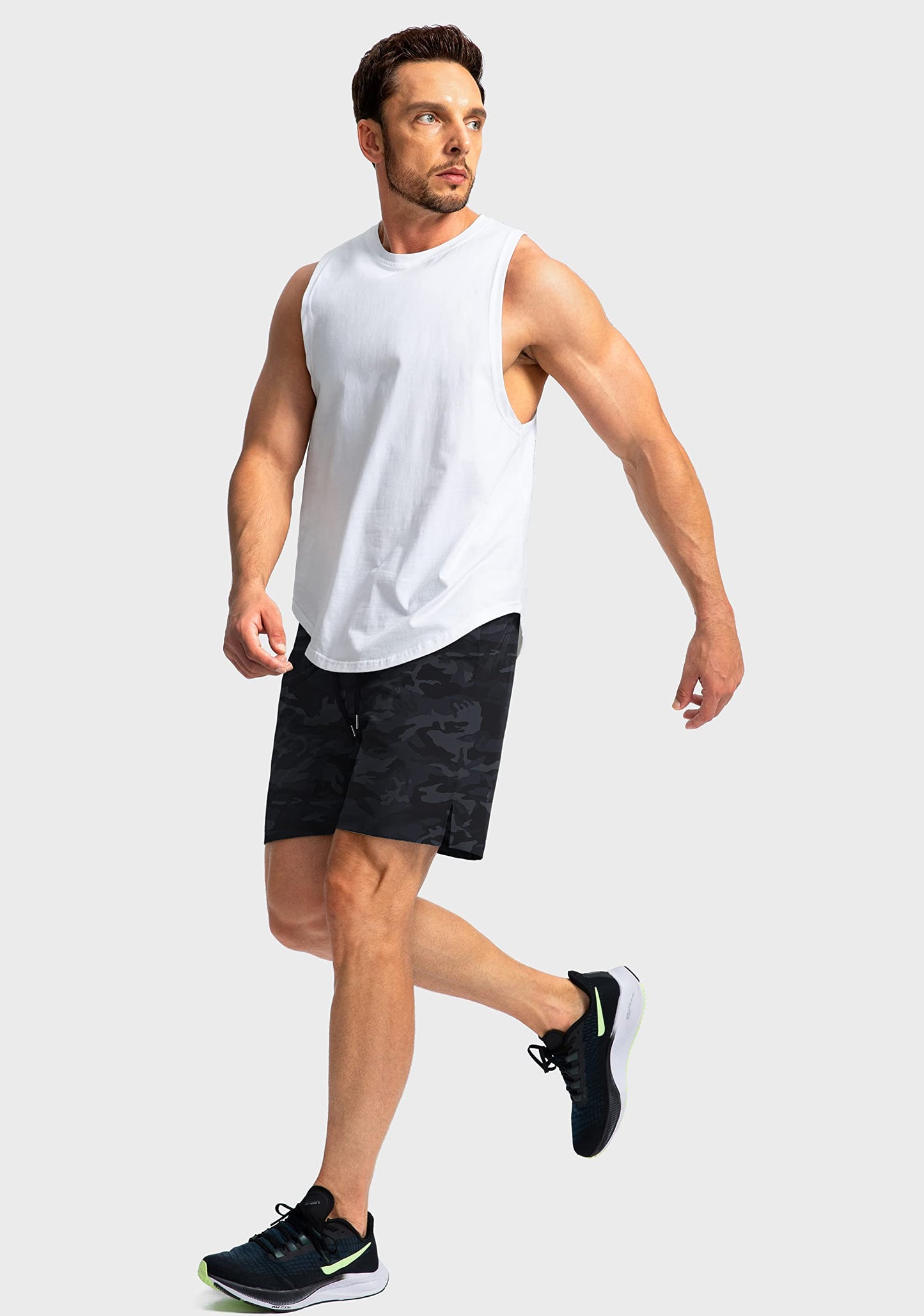 Soothfeel Men's Running Shorts with Zipper Pockets 7 Inch Lightweight Quick Dry Gym Athletic Workout Shorts for Men (Grey Camo, S)