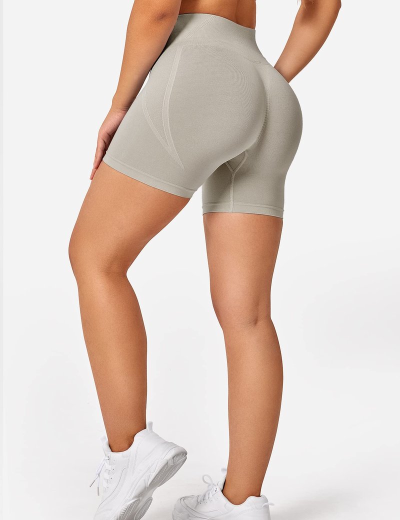 YEOREO Seamless Scrunch Workout Shorts for Women High Waisted Butt Lifting Gym Yoga Biker Shorts Light Gray M