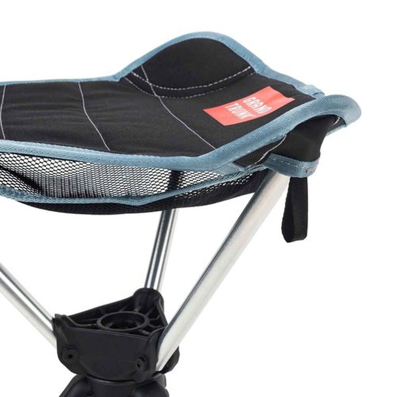 GRAND TRUNK Compass 360° Swivel Camping Stool – Ultra-Light, Foldable & Rotating Travel Chair – Compact & Durable for Outdoors, Hiking, and Fishing – Black