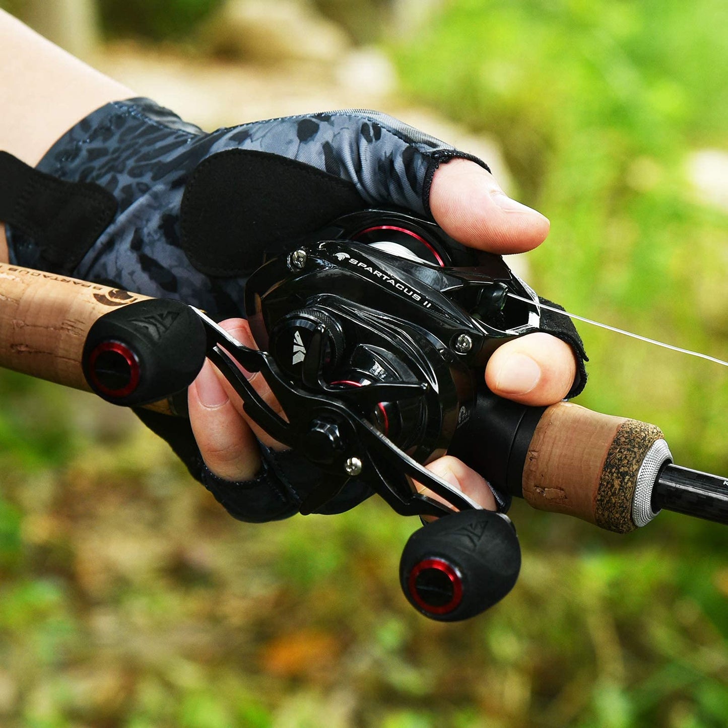 KastKing Spartacus II Baitcasting Fishing Reels, 7.2:1, Black Rhino, Right