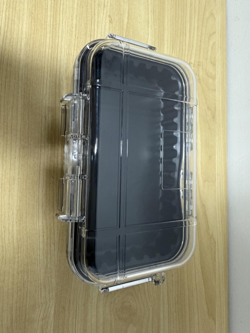 Aufgehen Waterproof Storage Case, Outdoor Sports Survival Equipment Sealed Box Dustproof Pressure Proof Dry Boxes for EDC Tools, Phone, Keys, Clear, New professional Sealed Box (Medium)