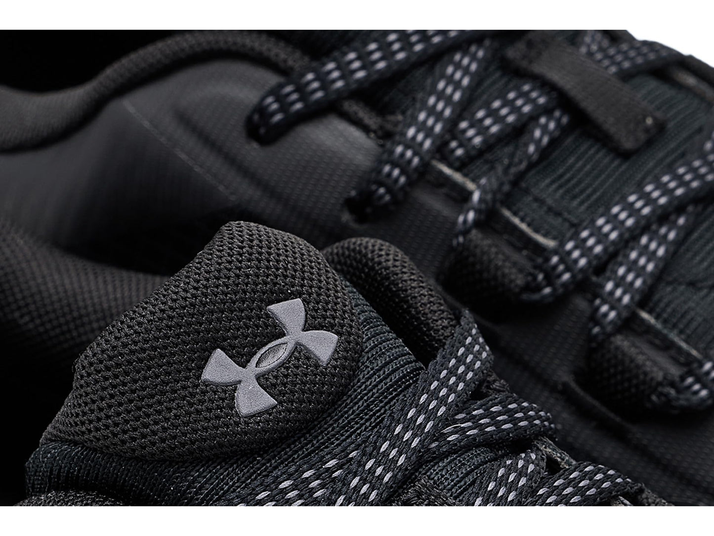 Under Armour Men's Charged Bandit Trail 3 Storm Proof, (001) Black/Castlerock/White, 9.5, US