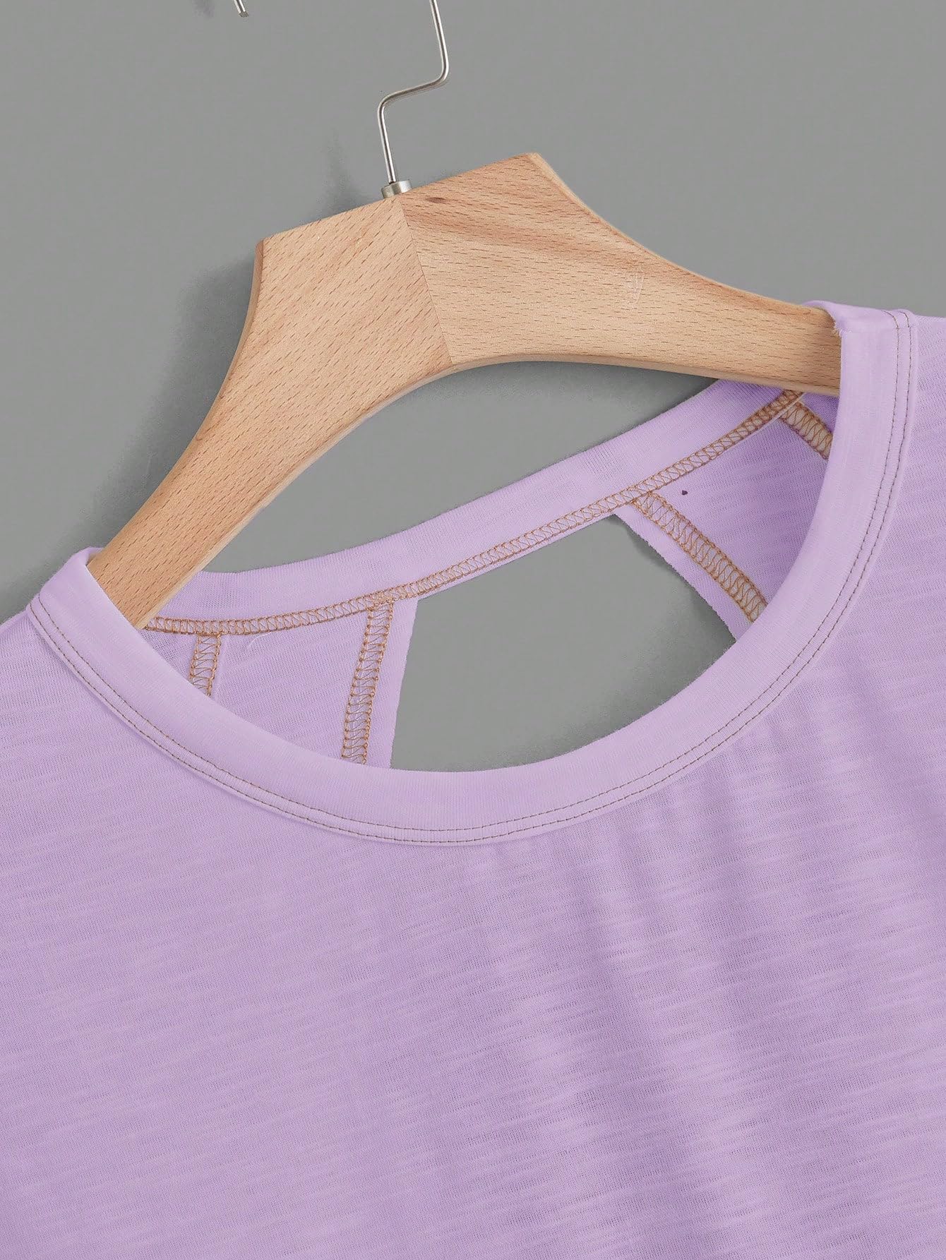 WDIRARA Women's Back Keyhole Workout Yoga Tops Loose Fit Short Sleeve T Shirt Lilac Purple L