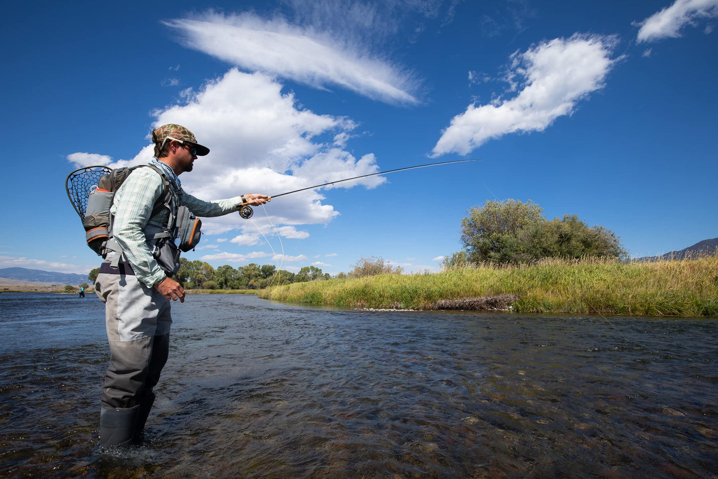 fishpond Ridgeline Fly Fishing Backpack | Fishing Tackle Backpack | Bag for Travel
