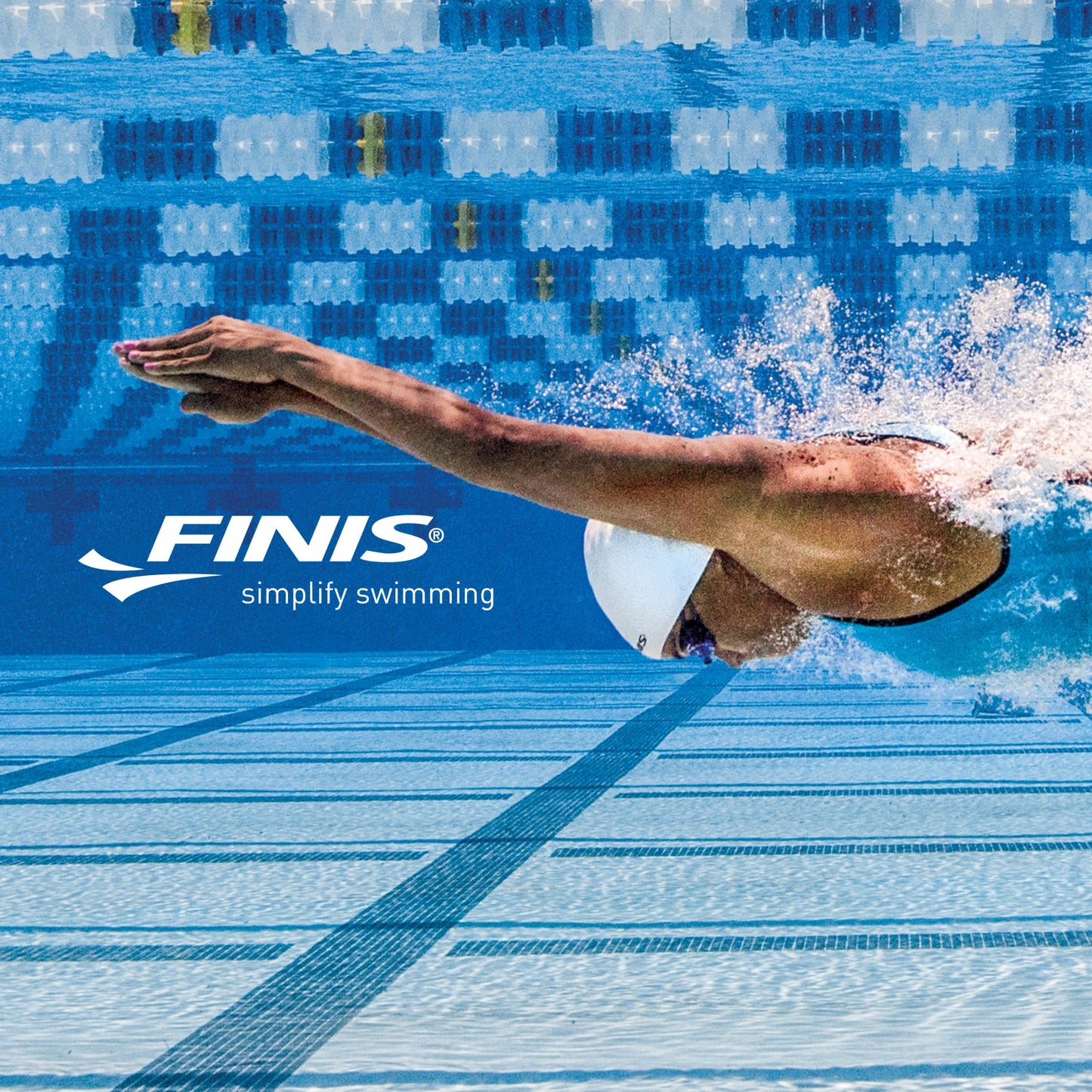 FINIS Manta Swim Training Paddles - Strapless Design for Stroke Technique - Floating Hand Paddles - Build Strength - Large