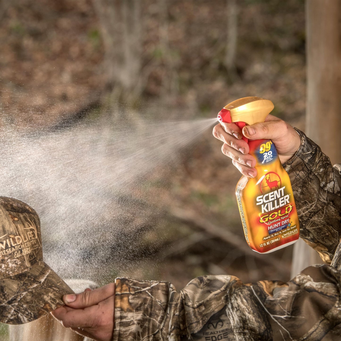 Wildlife Research Center Scent Killer Gold Spray & Refill (44 FL OZ) – Hunting Scent Eliminator with Hunt Dry Technology – Odor Prevention & Maximum Performance After Drying – Scent Control for Deer