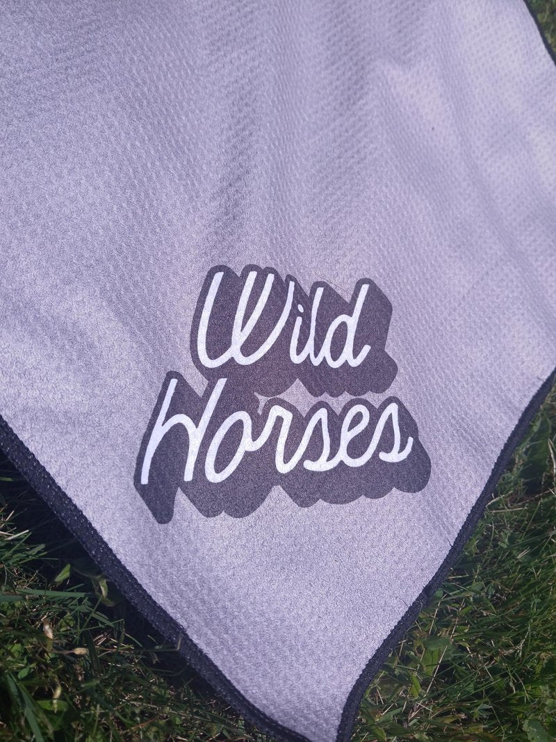 Wild Horses Magnetic Golf Towel 18x18 Microfiber Waffle Weave Style with Grey Golf Towel Magnet & Clip - Quick Dry Magnetic Towel for Men and Women