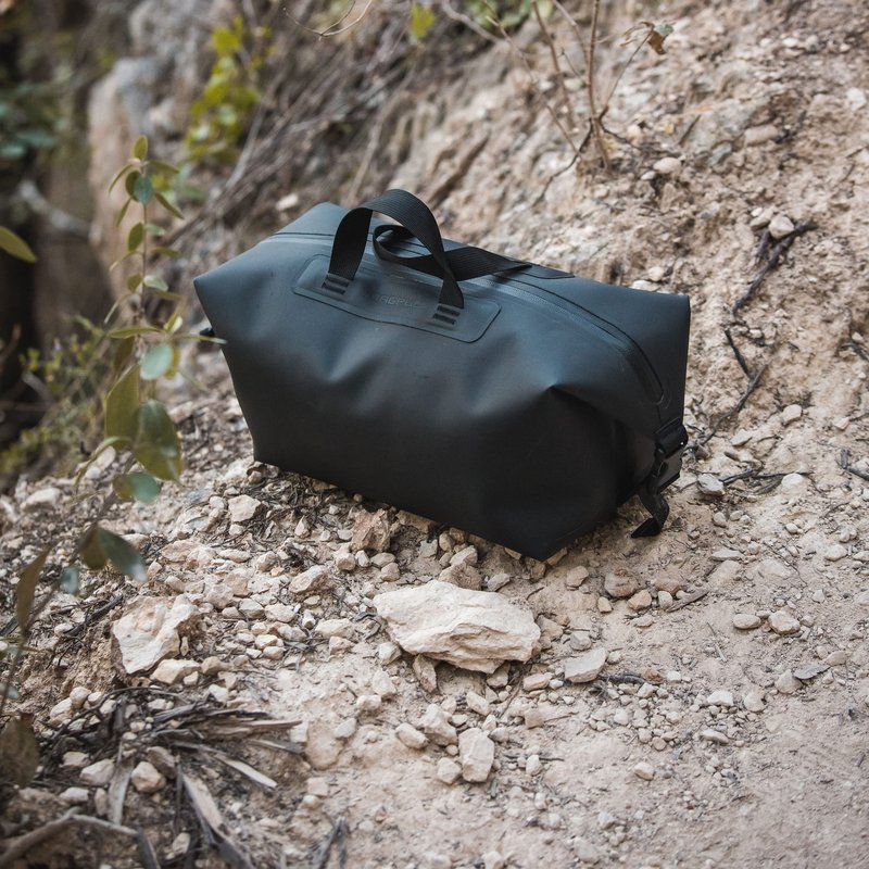Magpul DAKA Takeout Large 8.88L Tactical Bag All-Purpose Durable Water-Resistant Heavy Duty Zipper Pouch, Black