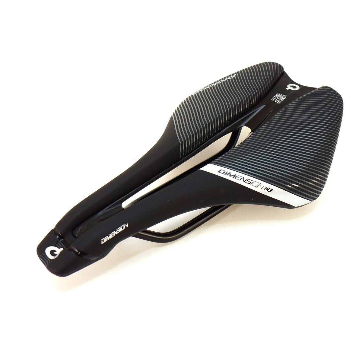 High-Performance Cycling Saddle - Triathlon, Road, Time Trial, Comfortable Fit