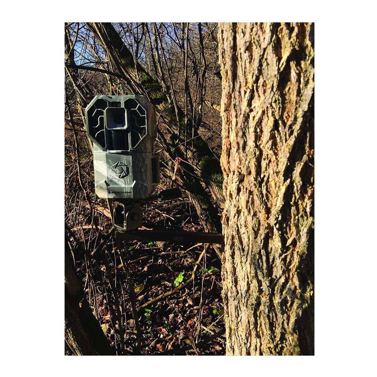 Trail Camera Tree Mount Holder with 360° Rotation and Adjustable Pan Tilt