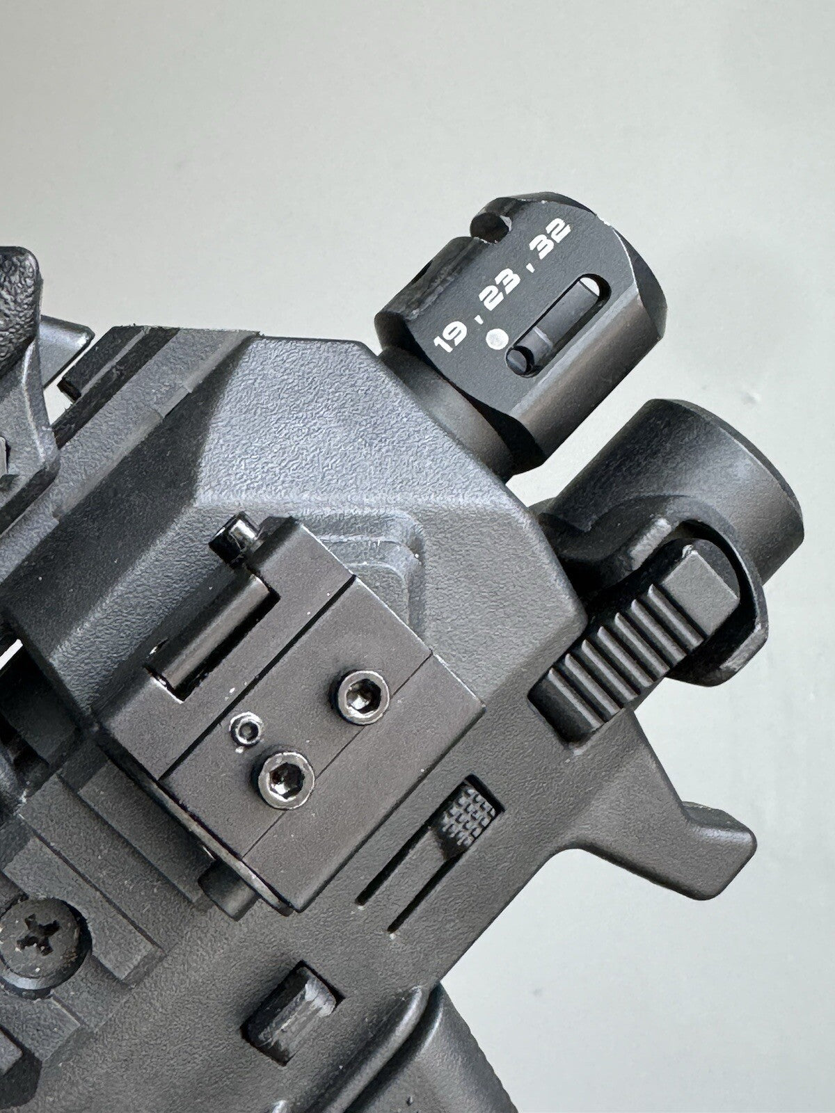 Universal Flashlight and Red Dot Laser Mount for MCK & Micro Roni