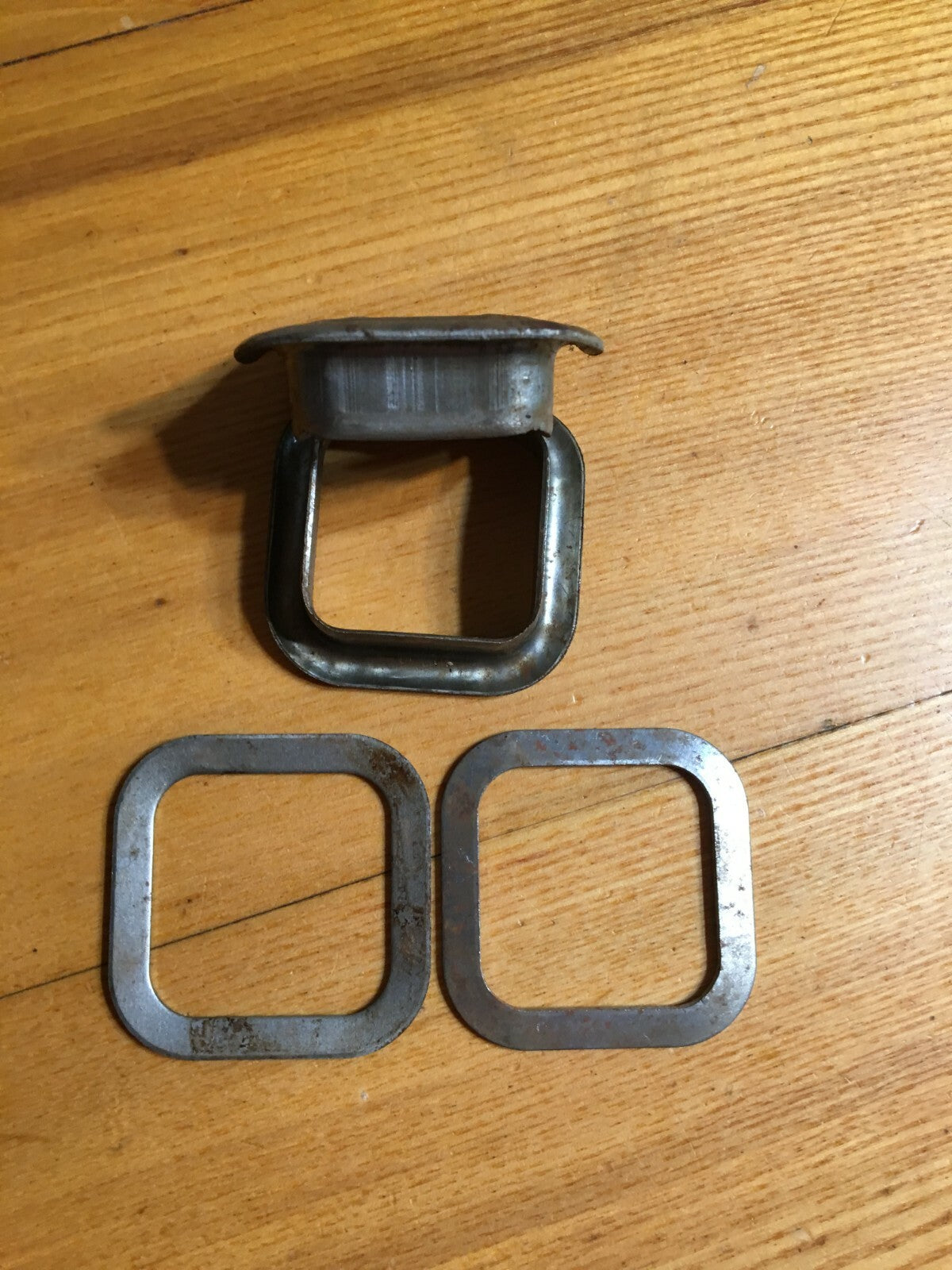 NOS Polaris Vintage Rubber Track Clips for 69-71 Mustang Charger Playmate