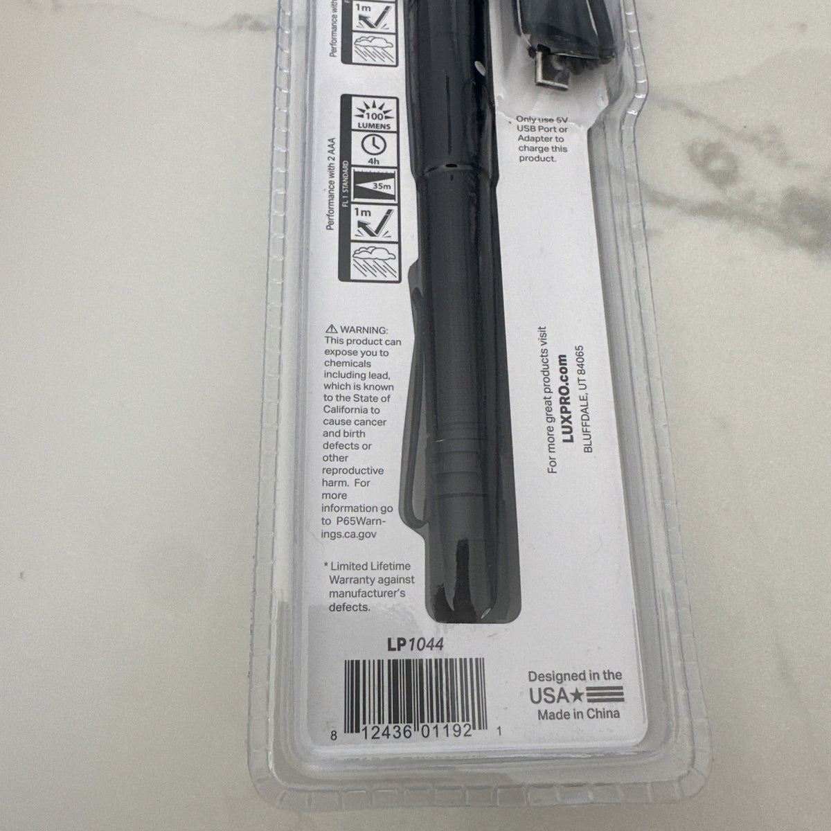 Rechargeable LED Penlight with Focus Adjustable Beam 360 Lumens
