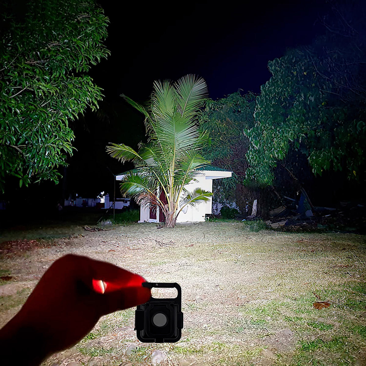 Mini Rechargeable COB Flashlight Keychain 800 Lumens with Magnet & Foldable Stand
