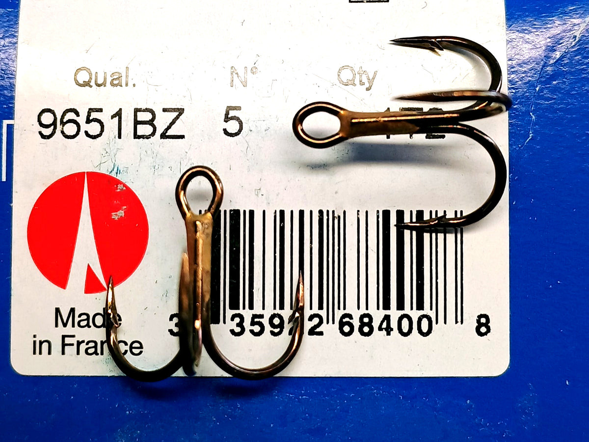 Bulk VMC Short-Shank Treble Fishing Hooks Size 5 - Bronze, 100 Pack