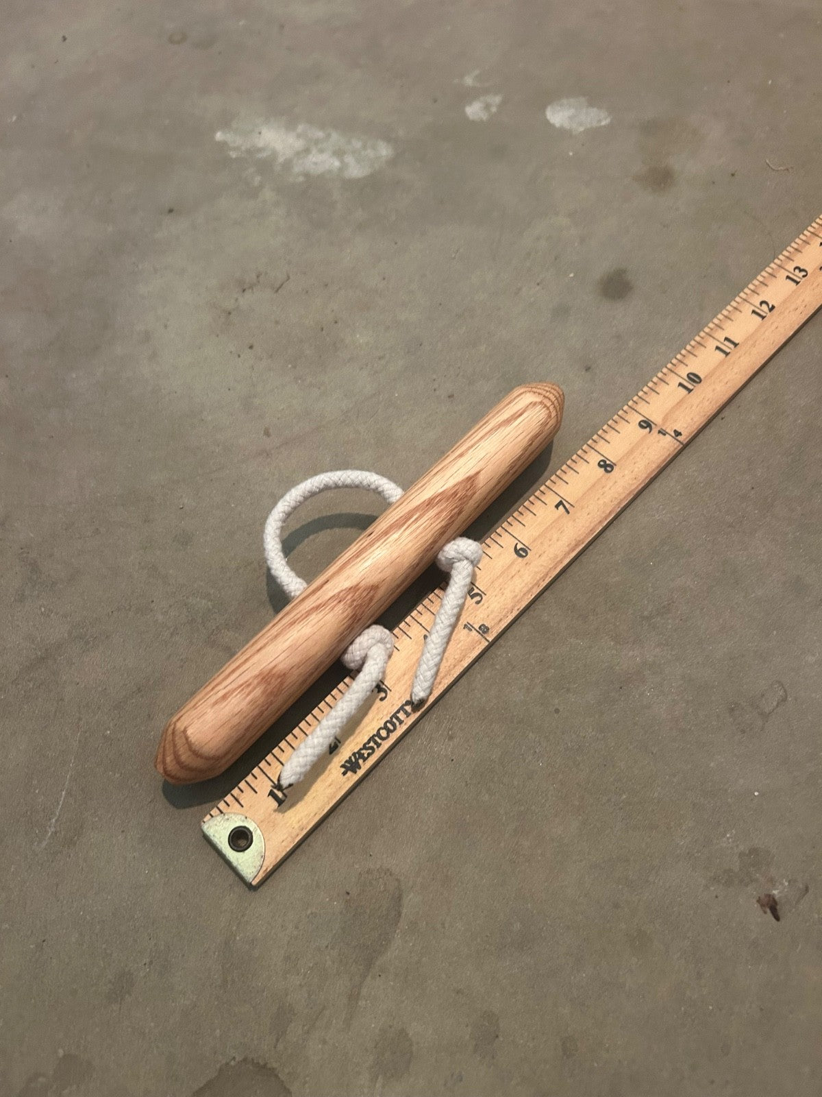 Handmade Japanese Massage Stick 8-Inch Oak Koppo Yawara Training Tool