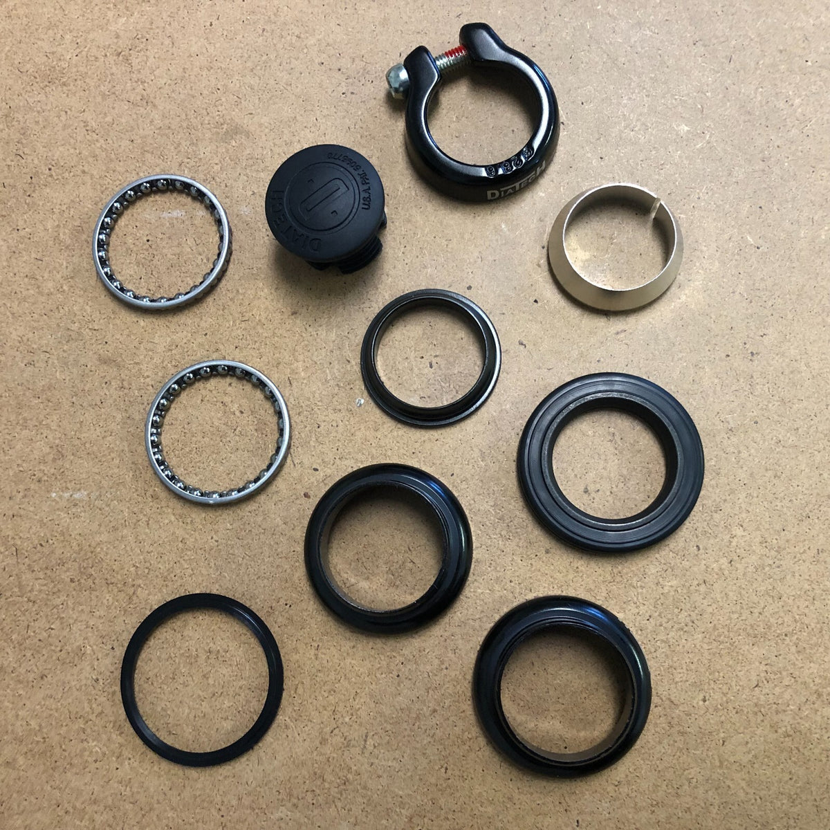 Bike Headset Threadless 1-1/8 Inch Loose Ball Bearing Black for Bicycle