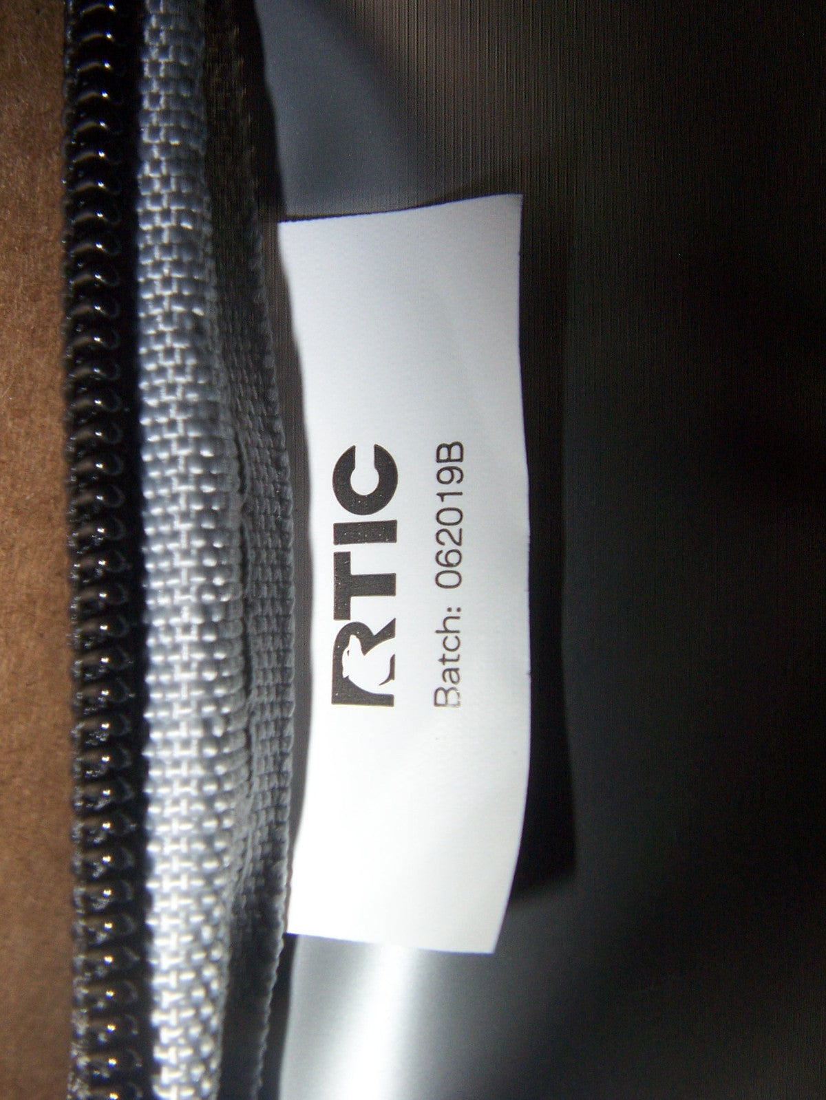 RTIC 6 Can Soft Cooler Lunch Box - 24 Hours Cold, Black with Strap