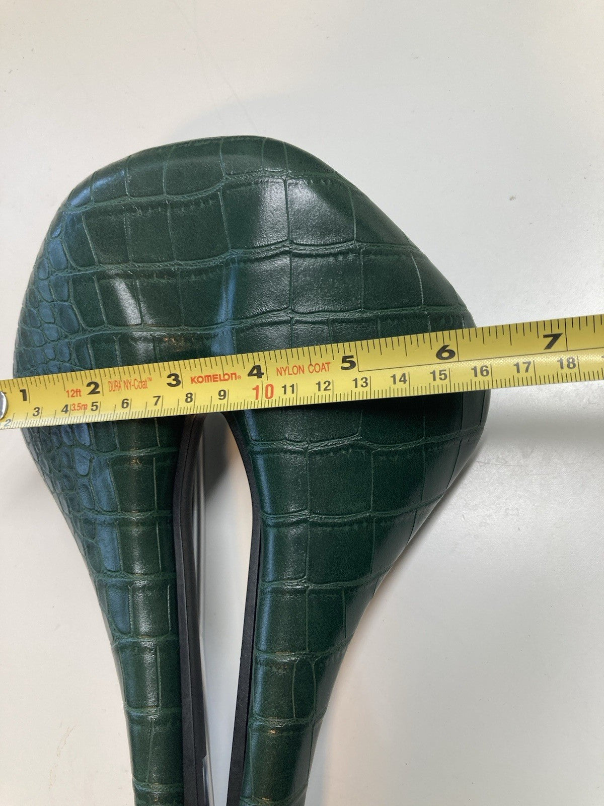 Green Faux Leather Bicycle Saddle 160mm x 250mm Road Gravel MTB Seat