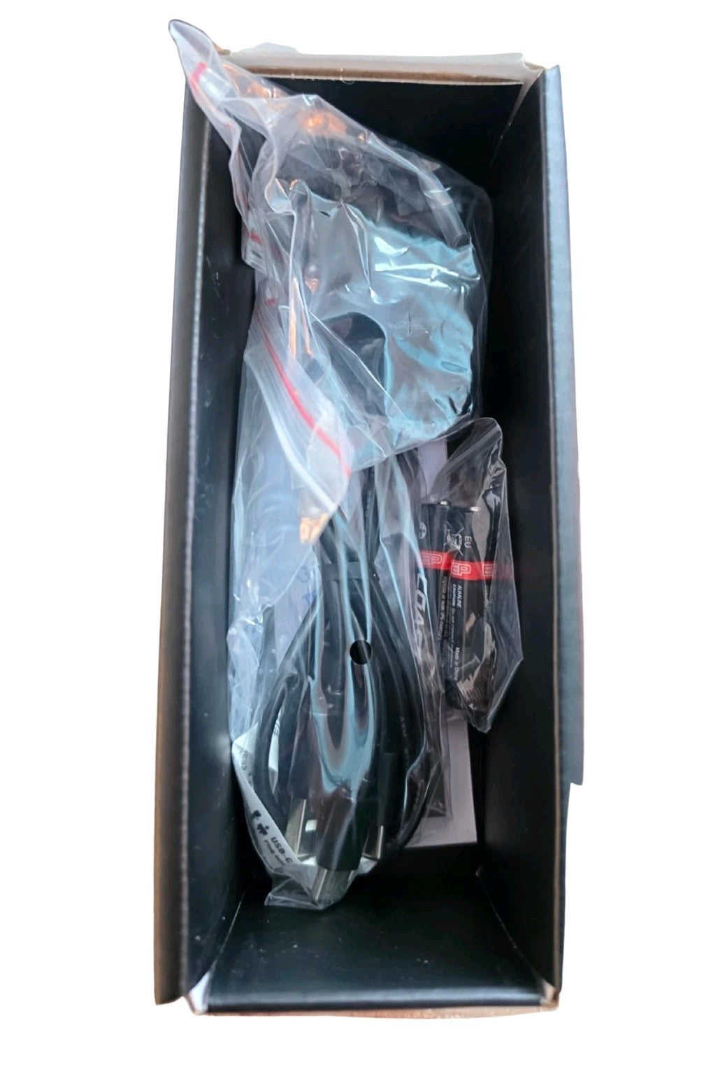 Rechargeable LED Penlight with Twist Focus - 500 Lumens, Compact Black