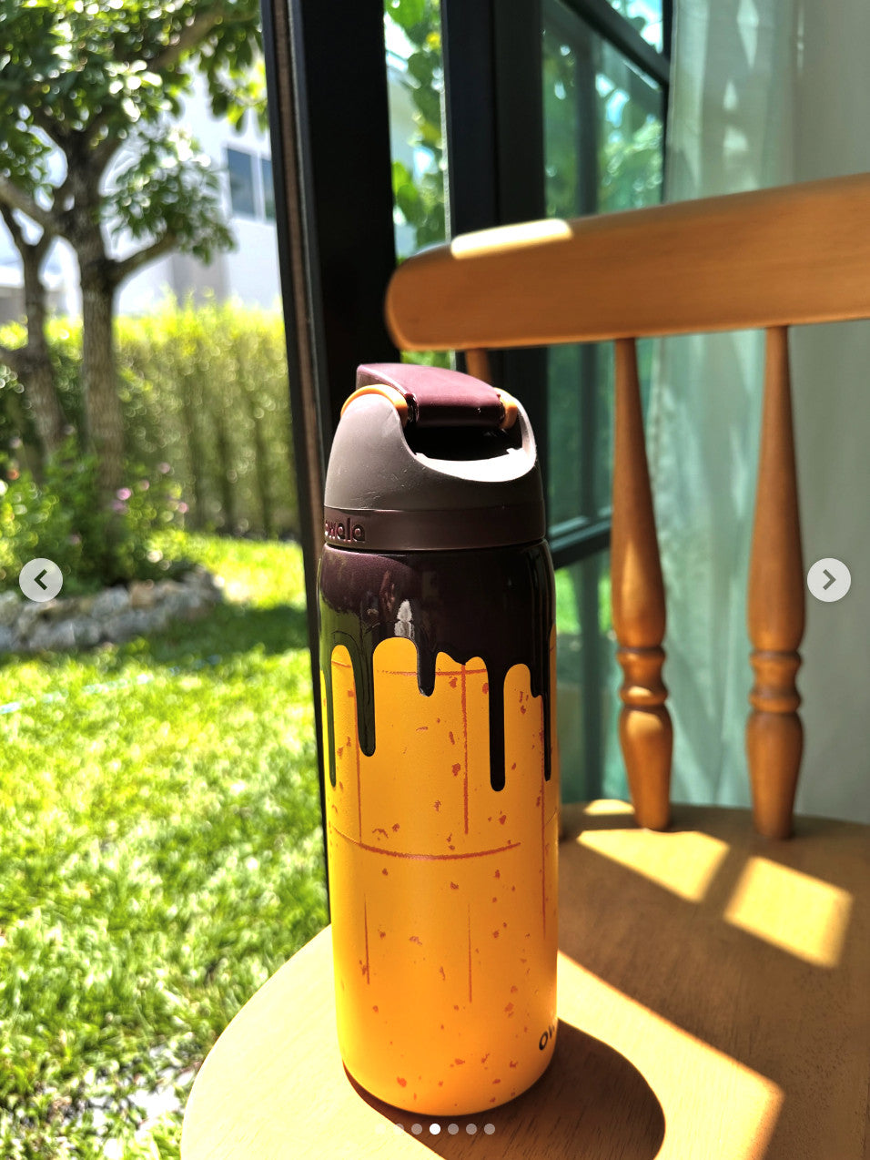 Insulated 32 oz Water Bottle with Flip Lock Cap - Gimme S’more Design