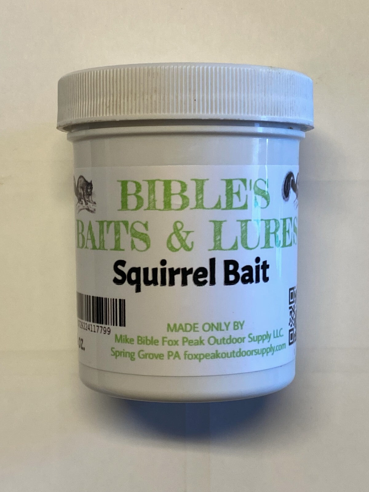 Squirrel Bait with Nuts, Seeds & Fruits - Effective Pest Trap Attractant