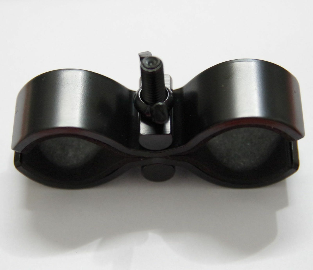 Universal Barrel Clamp for Shotgun Mounting Camera Flashlight Torch Adapter