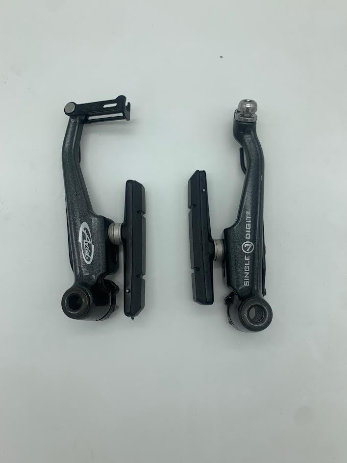 Avid Single Digit 7 V-Brake Caliper for MTB Rim Brakes - Black, Left & Right Set