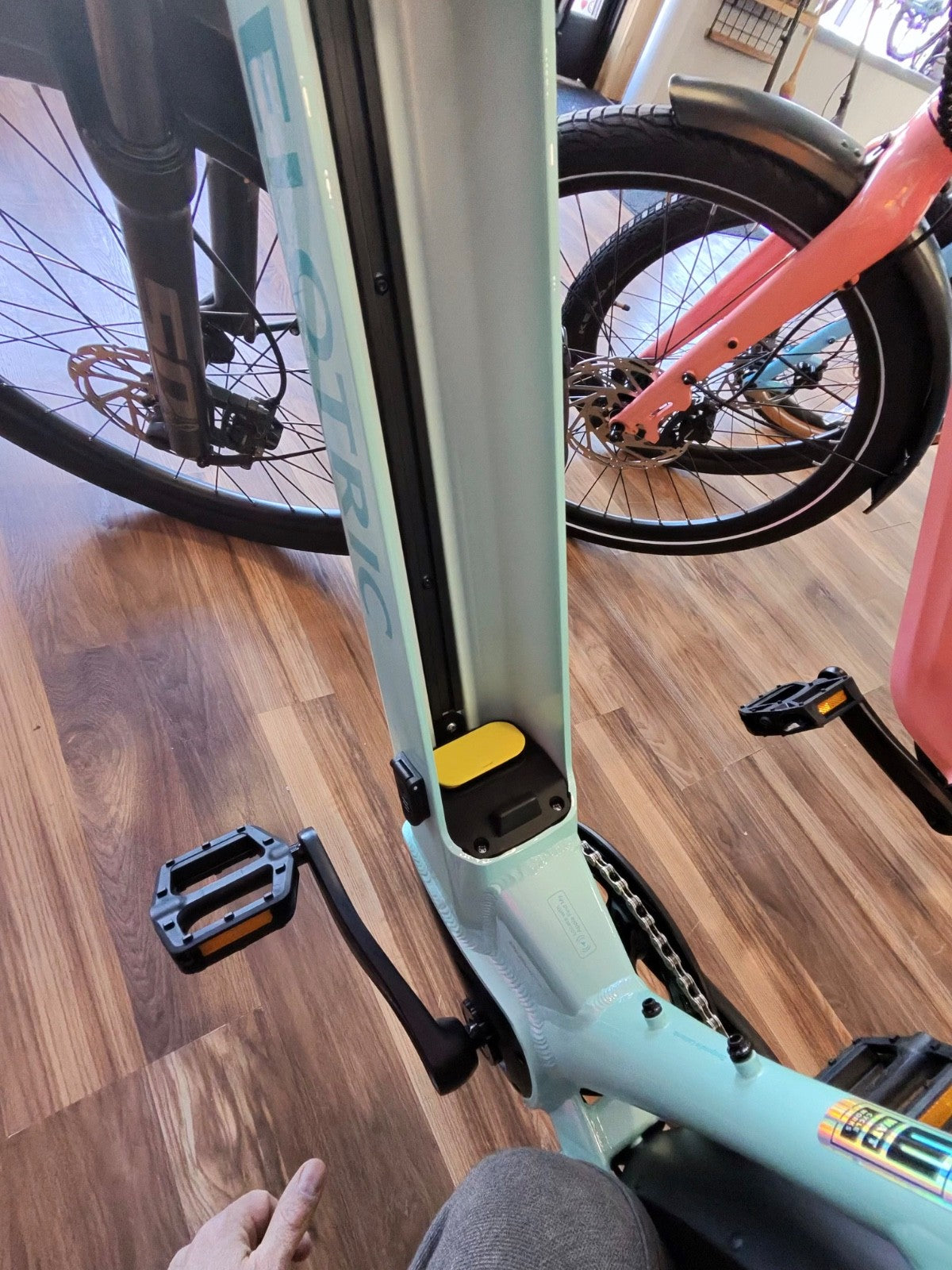 E-Bike Battery Connector Cover for Velotric Discover 2/3, Nomad 2X, Summit – Protective Accessory