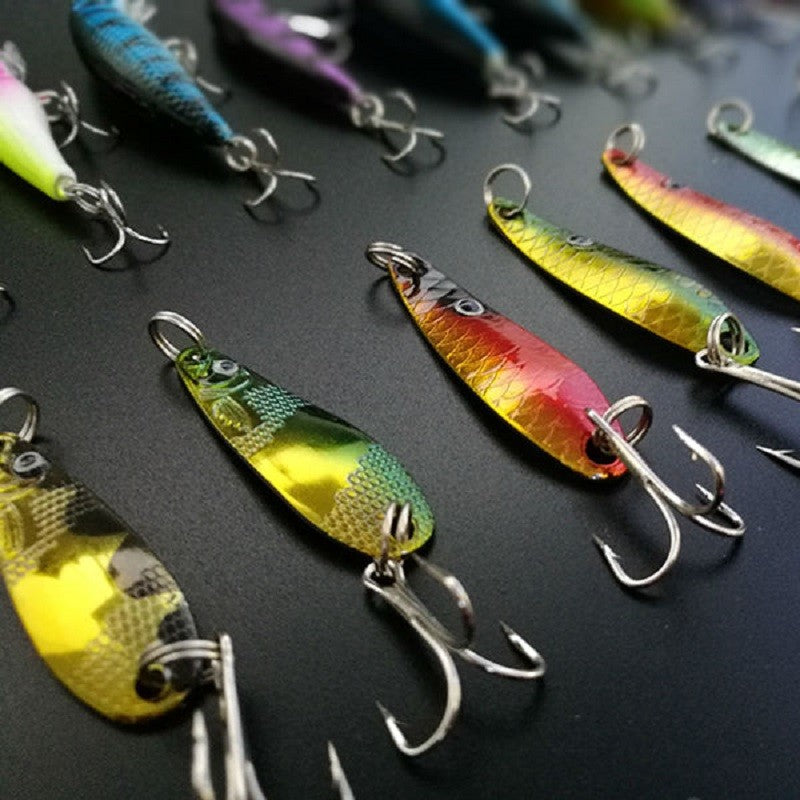 30pcs Fishing Spinner Lures Kit - Hard Metal Minnow & Popper Baits