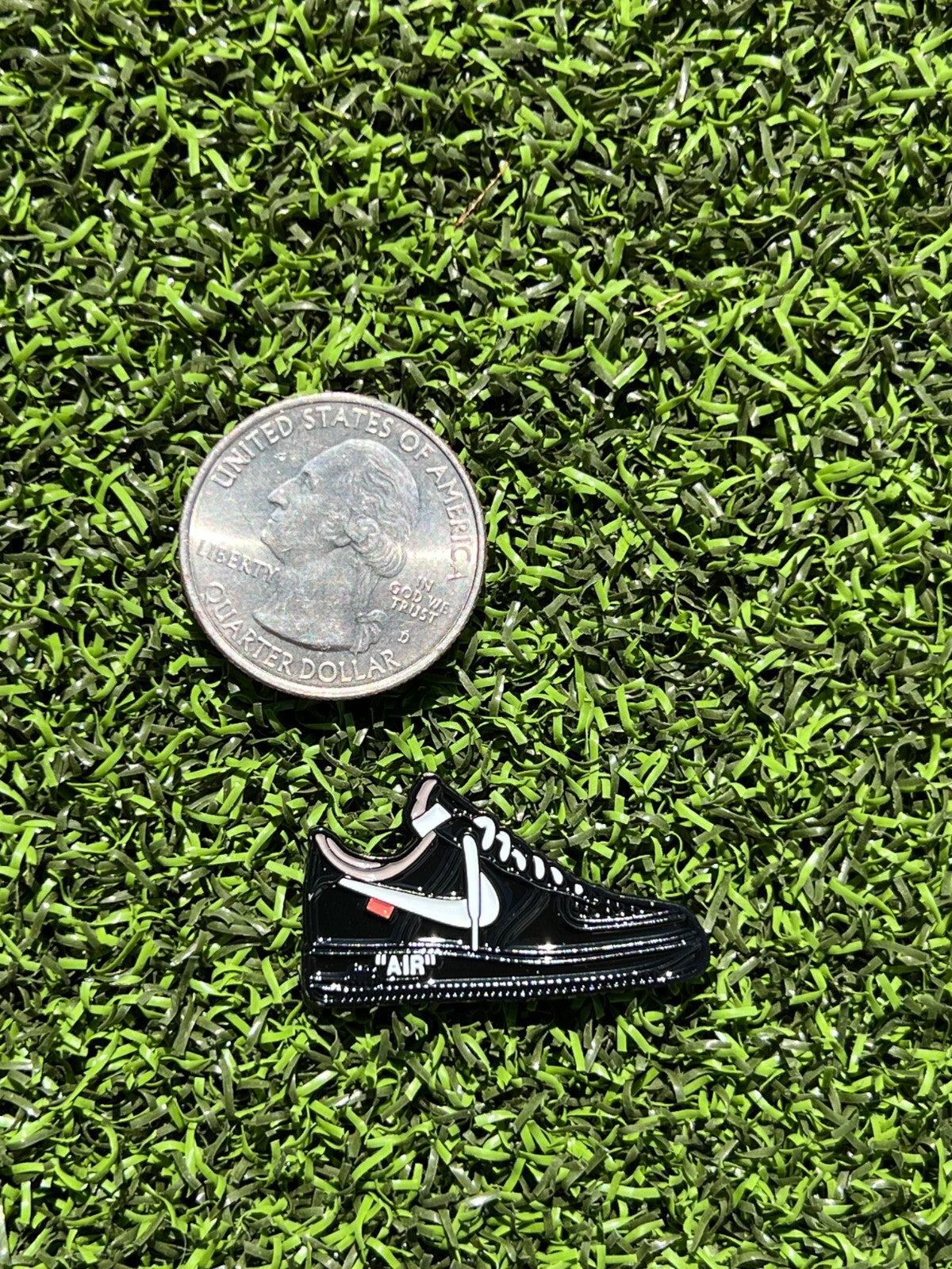 Golf Ball Marker 1.25 Inch Black Sneaker Magnetic Enamel Badge