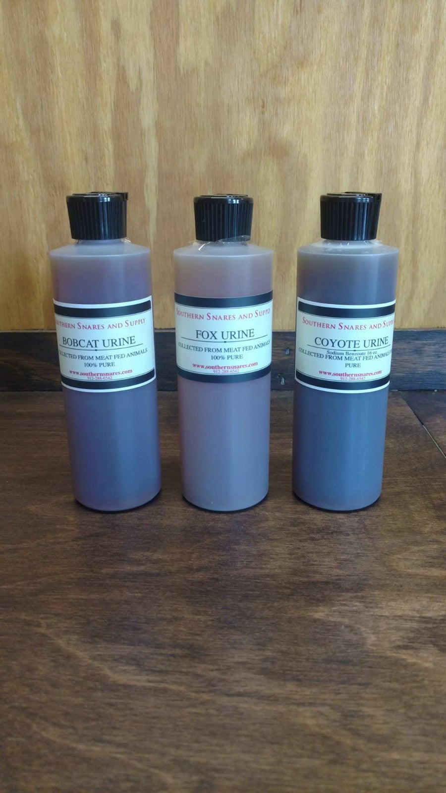 High-Quality Coyote, Bobcat, and Fox Urine Set - 3 x 8 oz Containers for Trapping