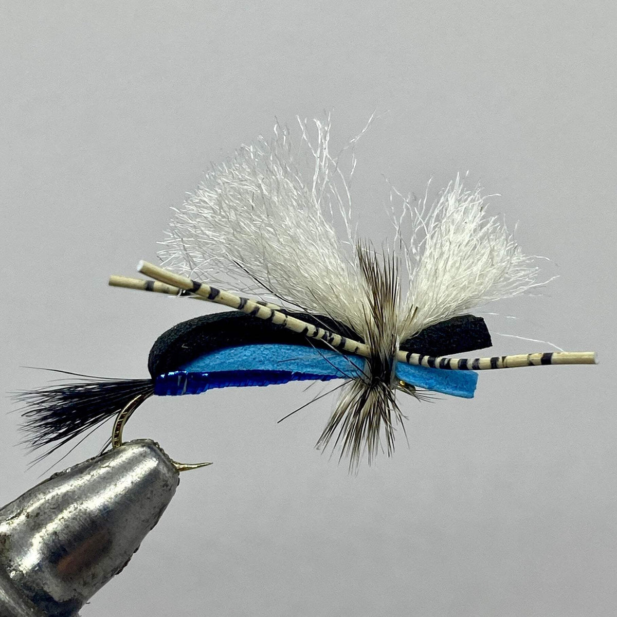 12-Pack Fly Fishing Flies - High-Quality Dry Flies for Trout & Bass