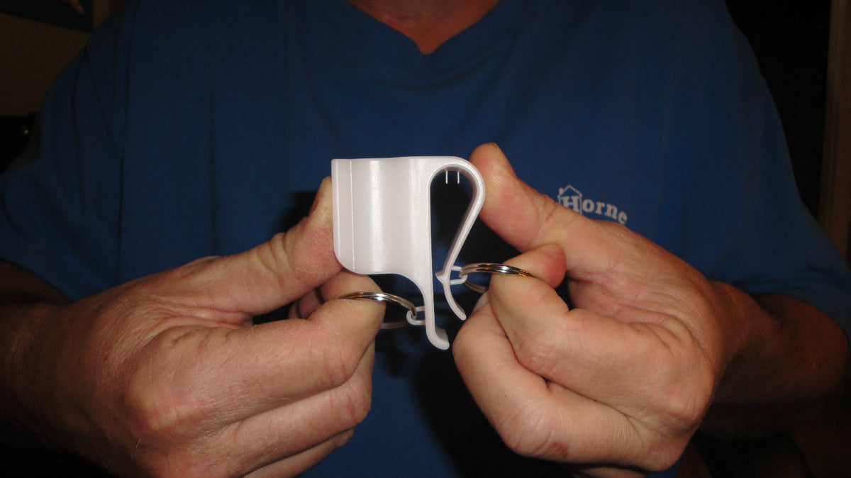 Golf Putter Clip Holder for Golf Bag - Durable and Easy to Install