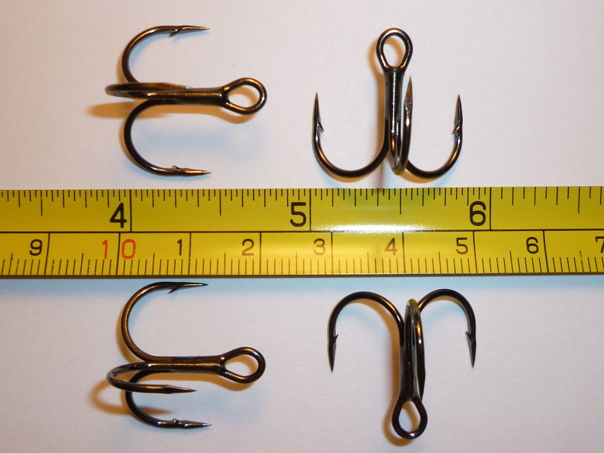 100 Black Short-Shank Treble Fishing Hooks Size 3 - Strong & Sharp