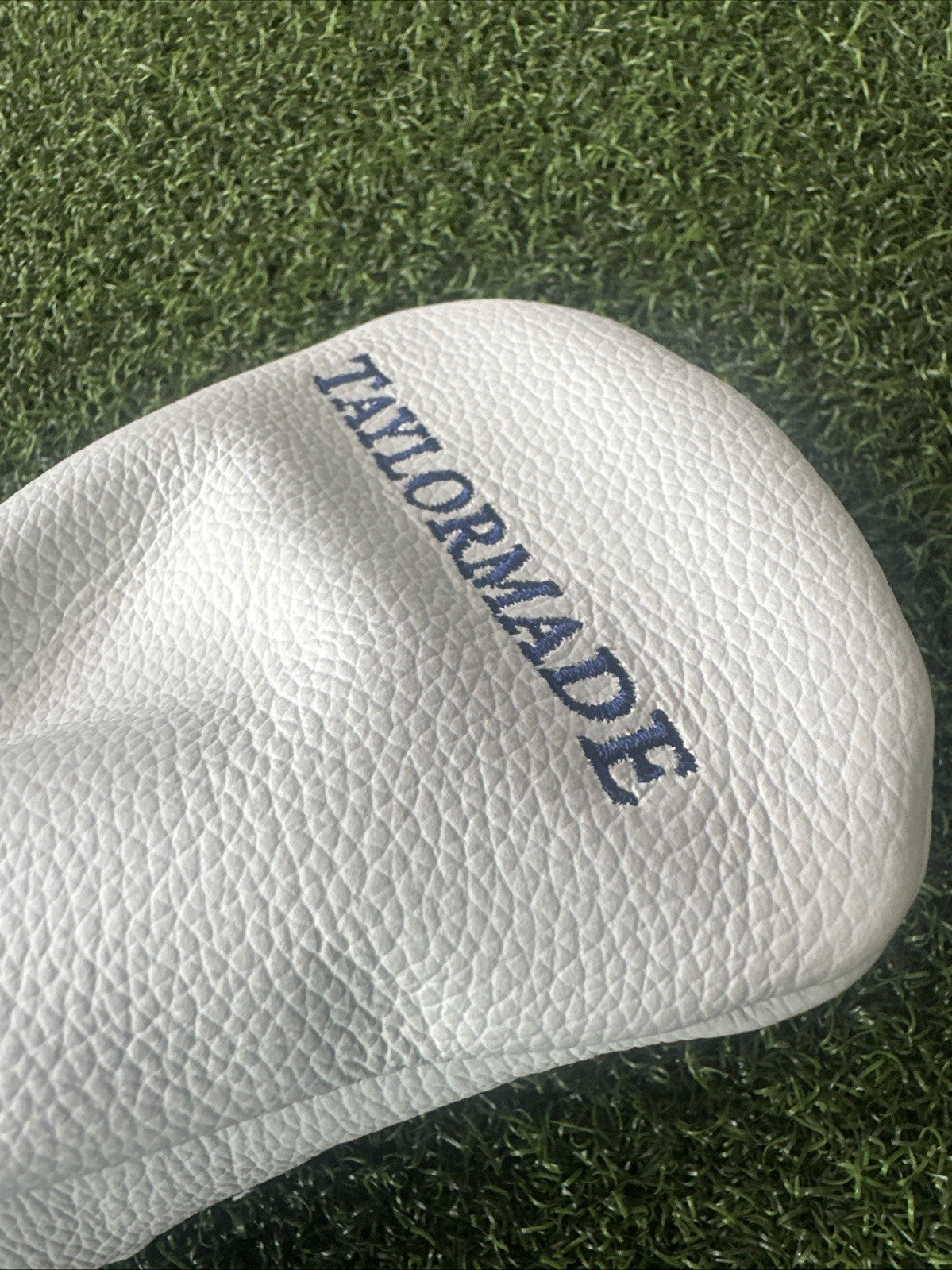 TaylorMade 2023 Pro Championship Rescue Hybrid Headcover - White & Blue
