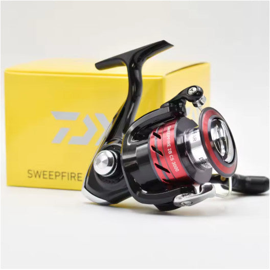 Daiwa Sweepfire CS Spinning Fishing Reel 1500 Series with Free Shipping