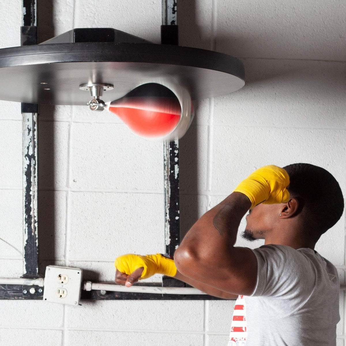 Boxing Speed Bag - Durable Leather Construction with Reinforced Seams