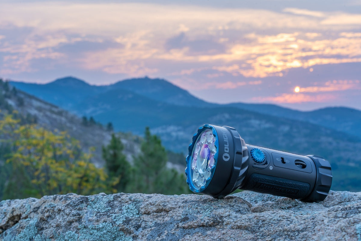 Rechargeable Waterproof LED Flashlight 7000 Lumens - Olight Marauder Mini